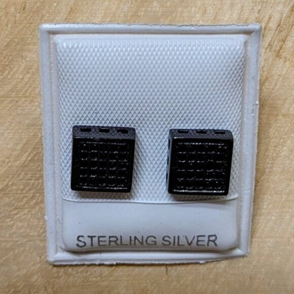 🆕.925 STERLING SILVER BLACK STONE SQUARE STUD EARRINGS FOR MEN - Picture 1 of 1